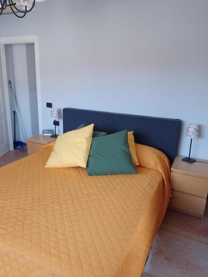 Uno Sguardo Sui Tetti Apartment เนเปิลส์ ภายนอก รูปภาพ