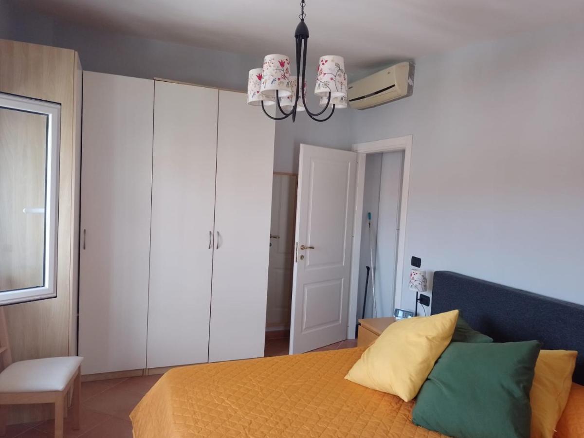 Uno Sguardo Sui Tetti Apartment เนเปิลส์ ภายนอก รูปภาพ
